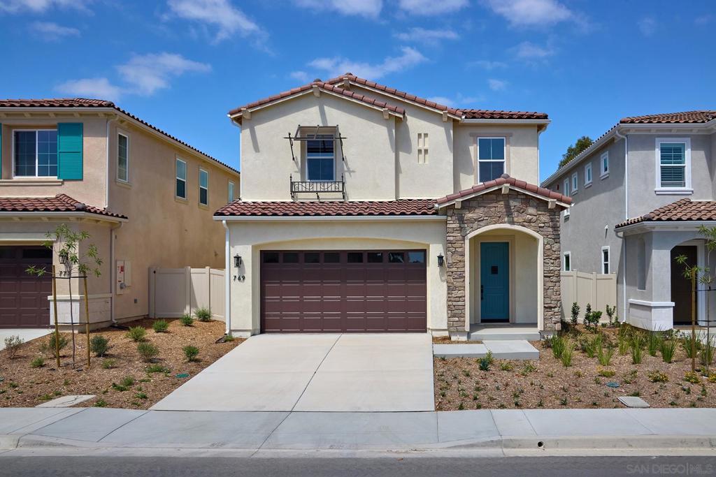 769 Michael Ct