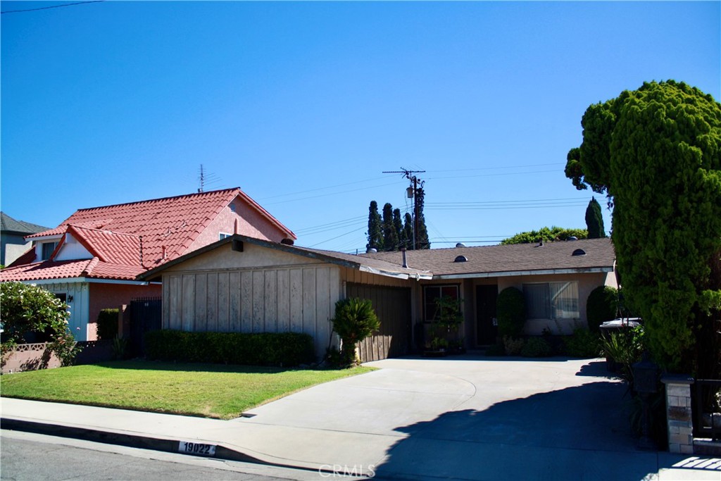 19022 Ibex Avenue