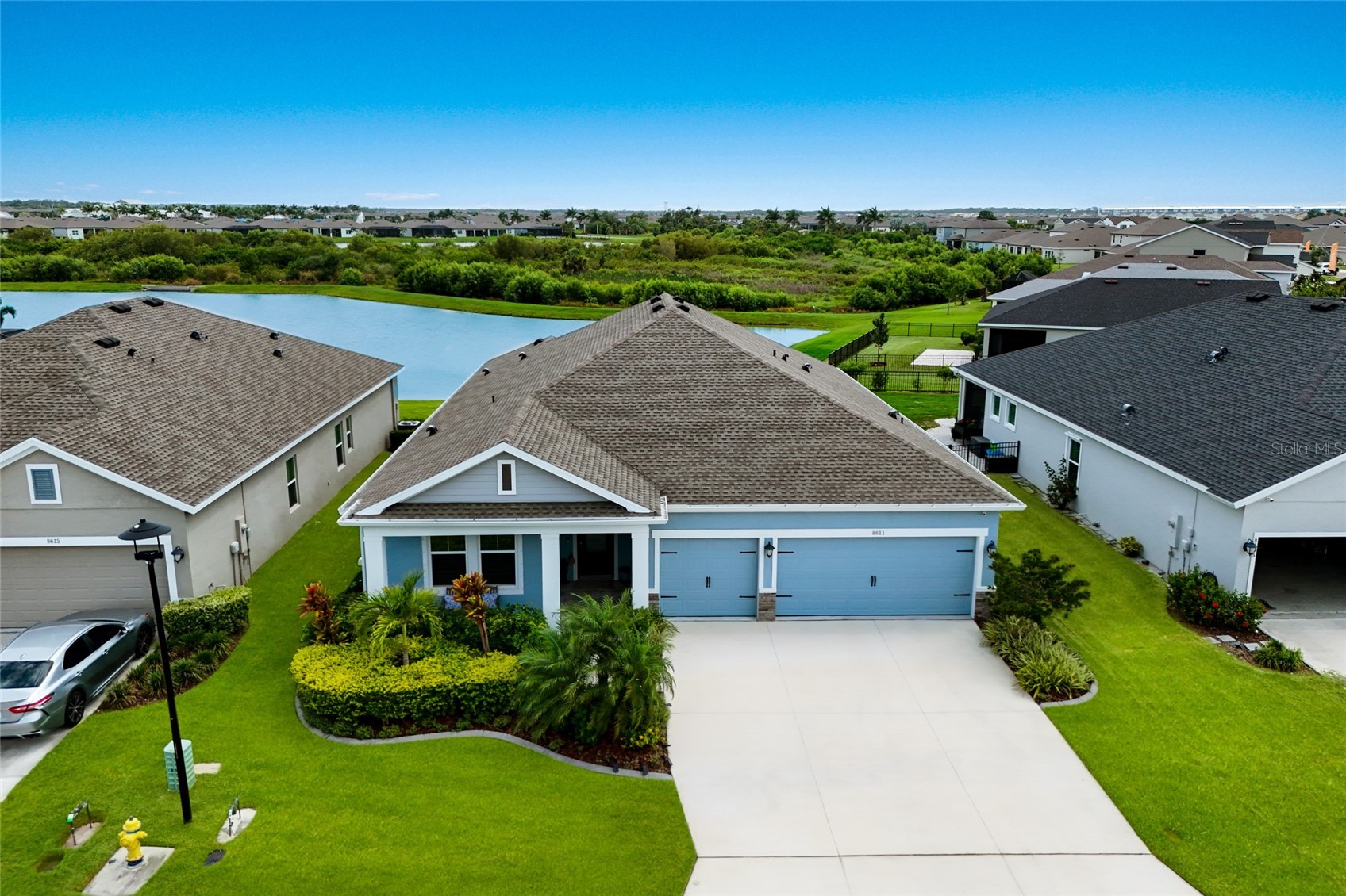 8611 MERCATOR COURT