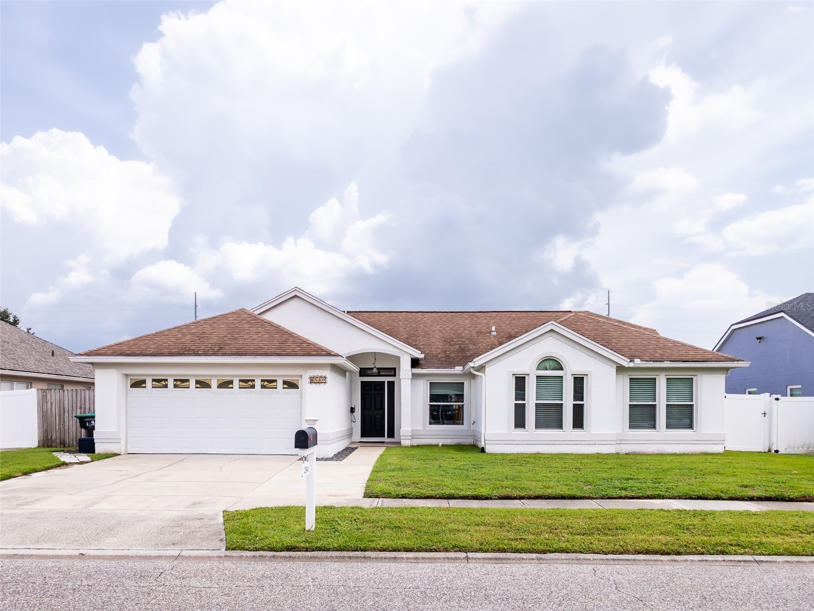 2540 ROLLING BROAK DRIVE