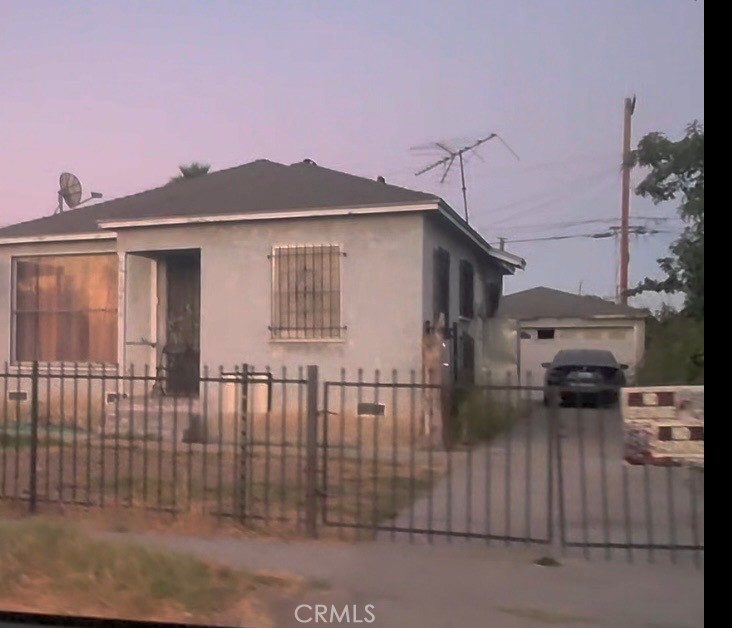 10414 Juniper