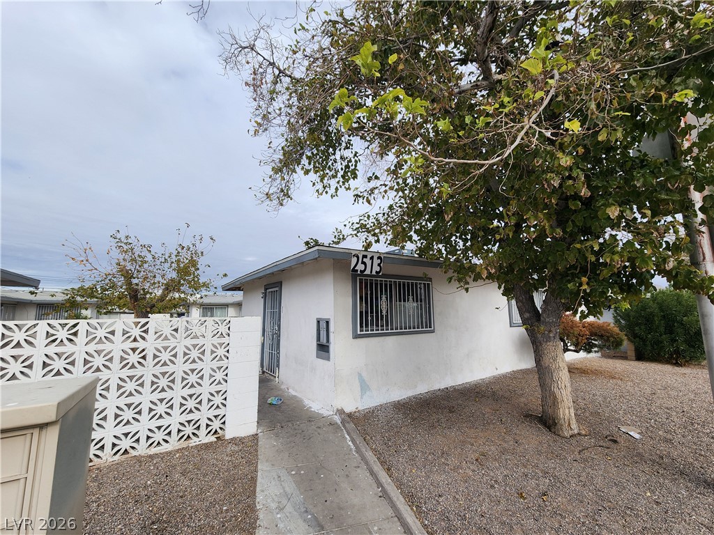 2513 Cedar Avenue
