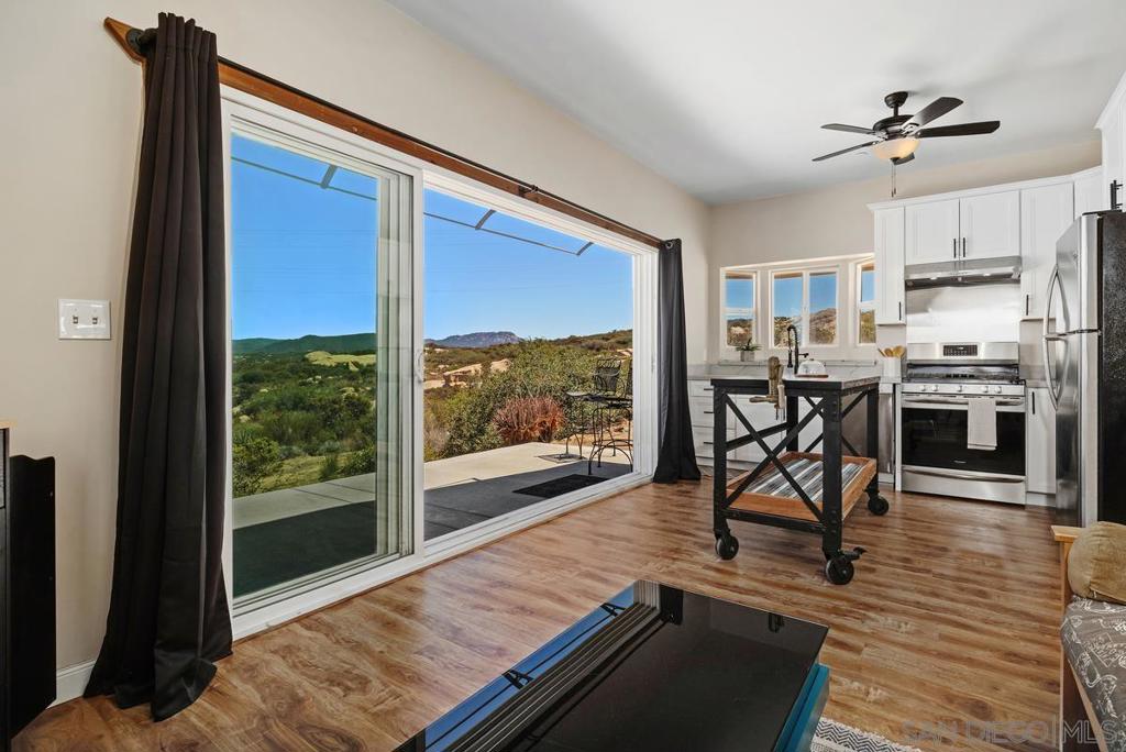 21037 Fog Ridge