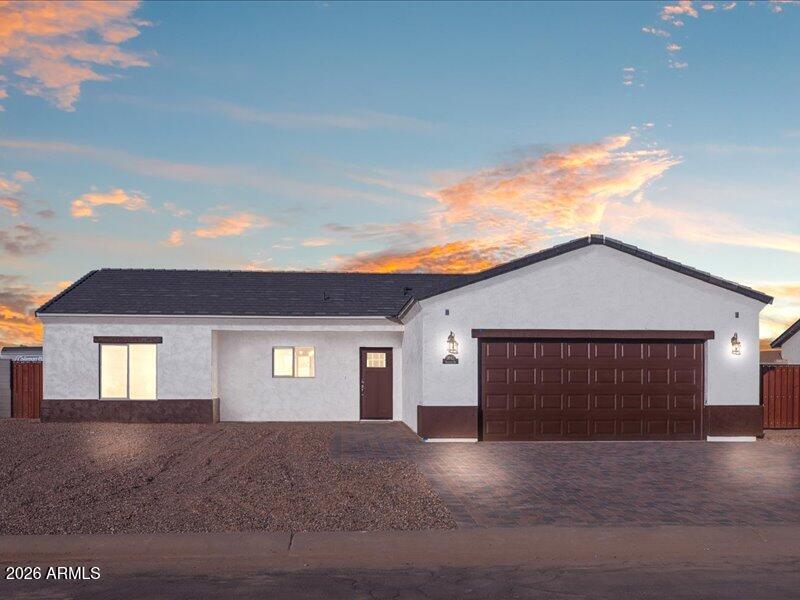 9501 W KRAMER Lane, Arizona City, AZ 85123