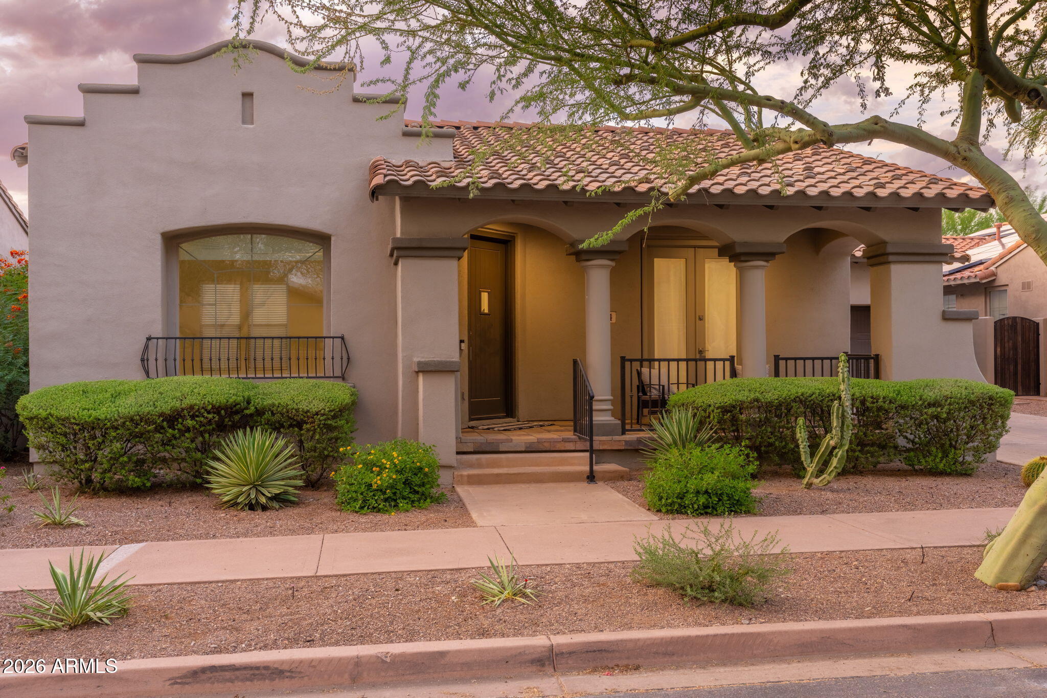 9214 E VIA DE VAQUERO Drive, Scottsdale, AZ 85255