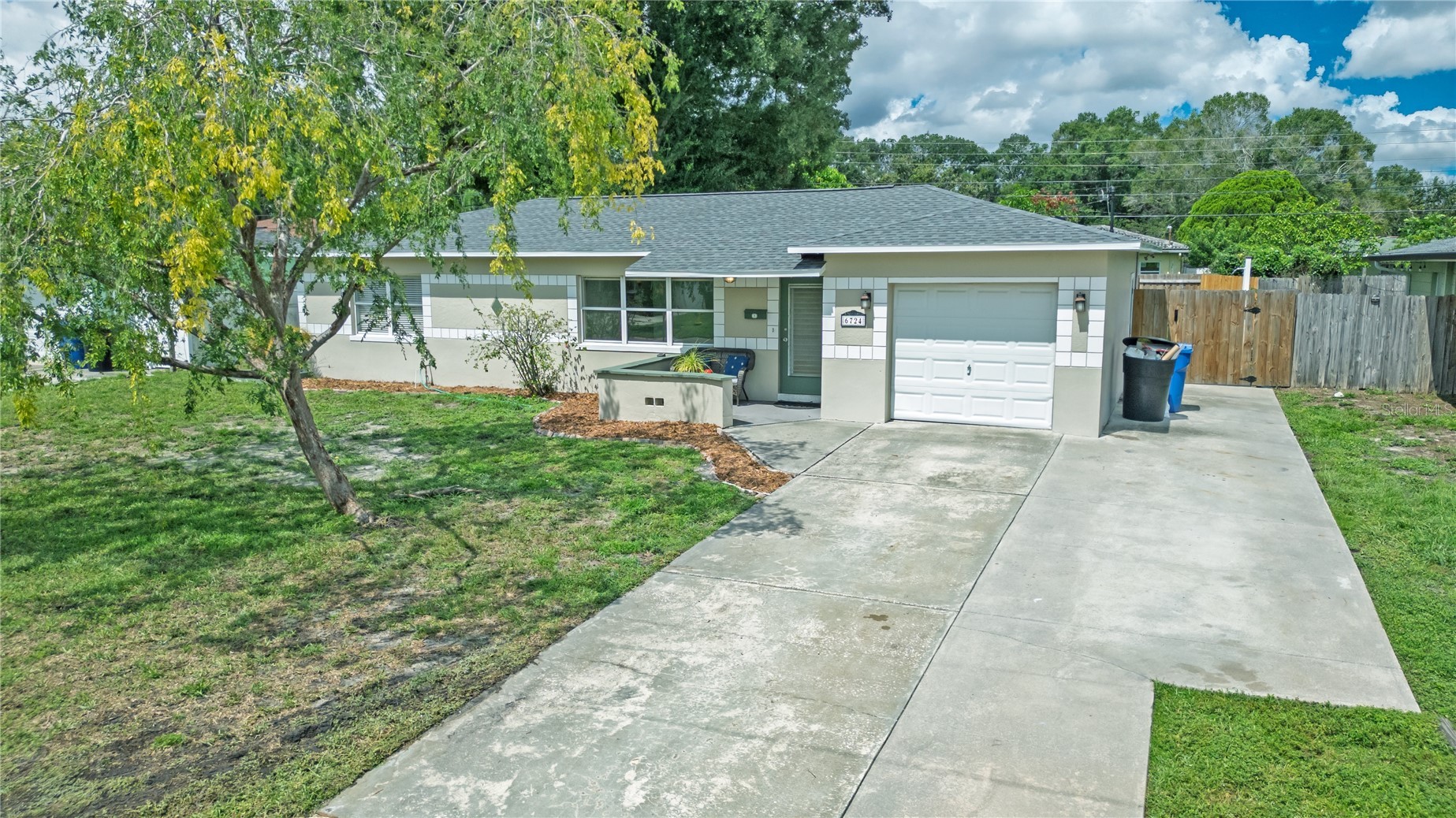 6724 17TH LANE N