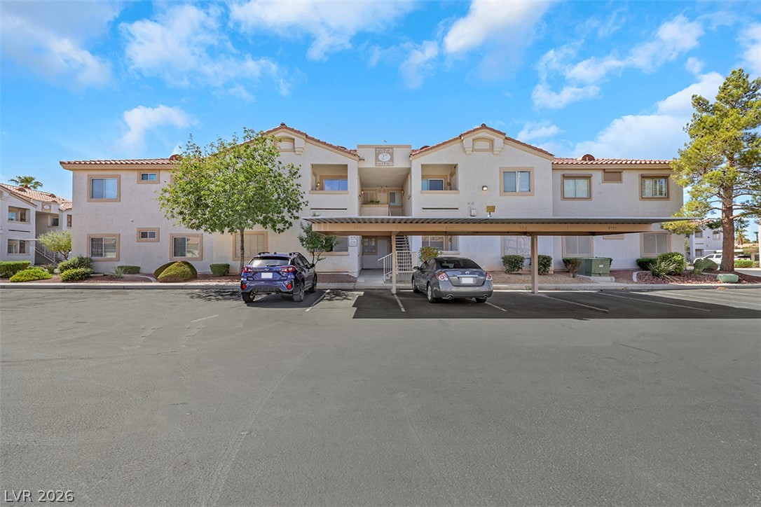 855 North Stephanie Street 2726