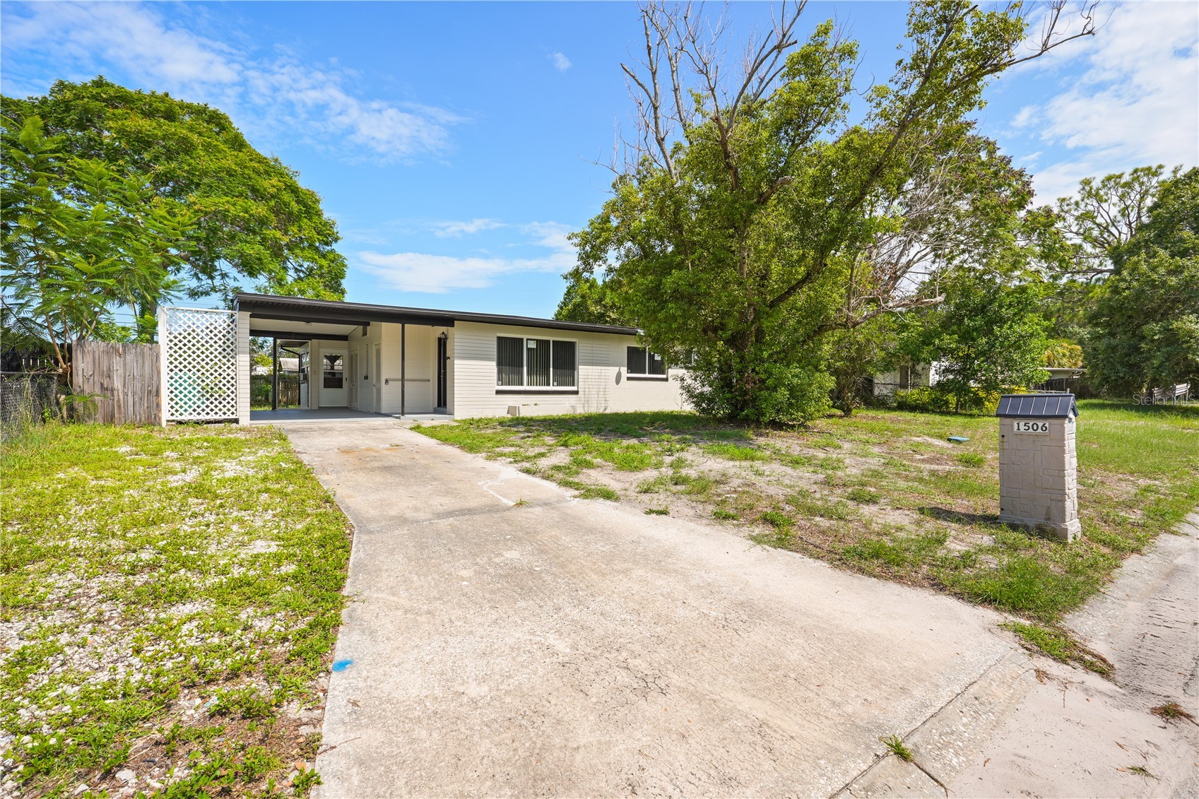 1506 HARVARD DRIVE