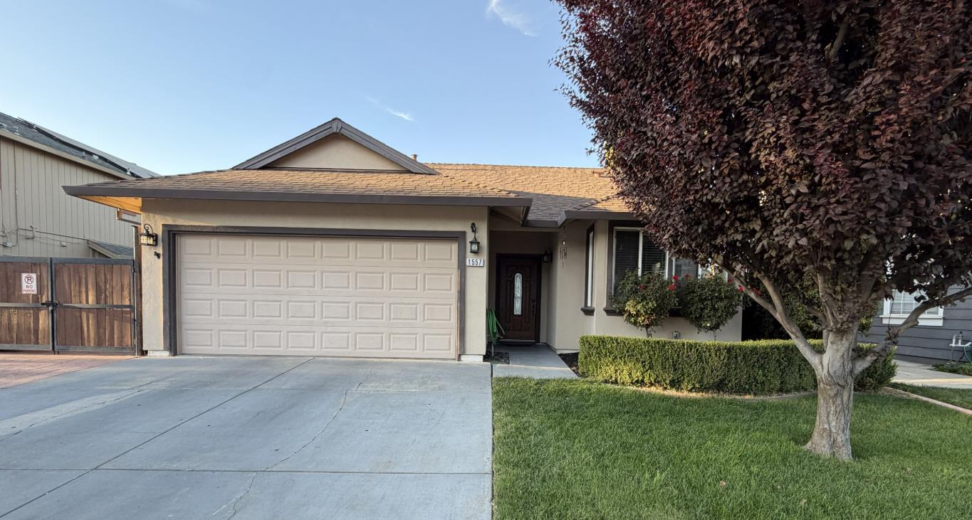 1557 Owens Valley Dr, Woodland, CA 95776-6751