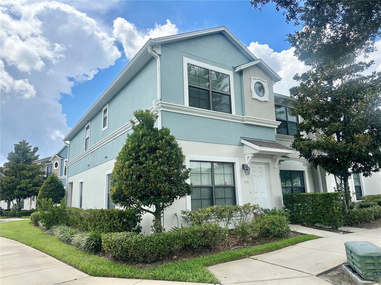 1121 TRILLIUM PARK LANE