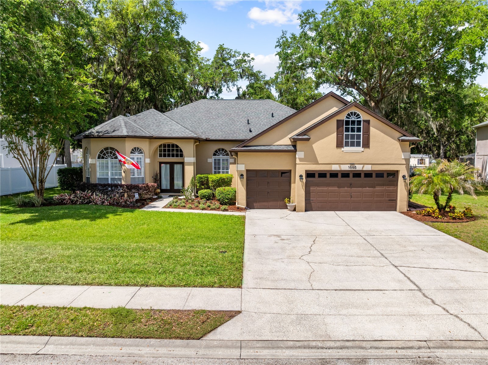1648 MARINA LAKE DRIVE