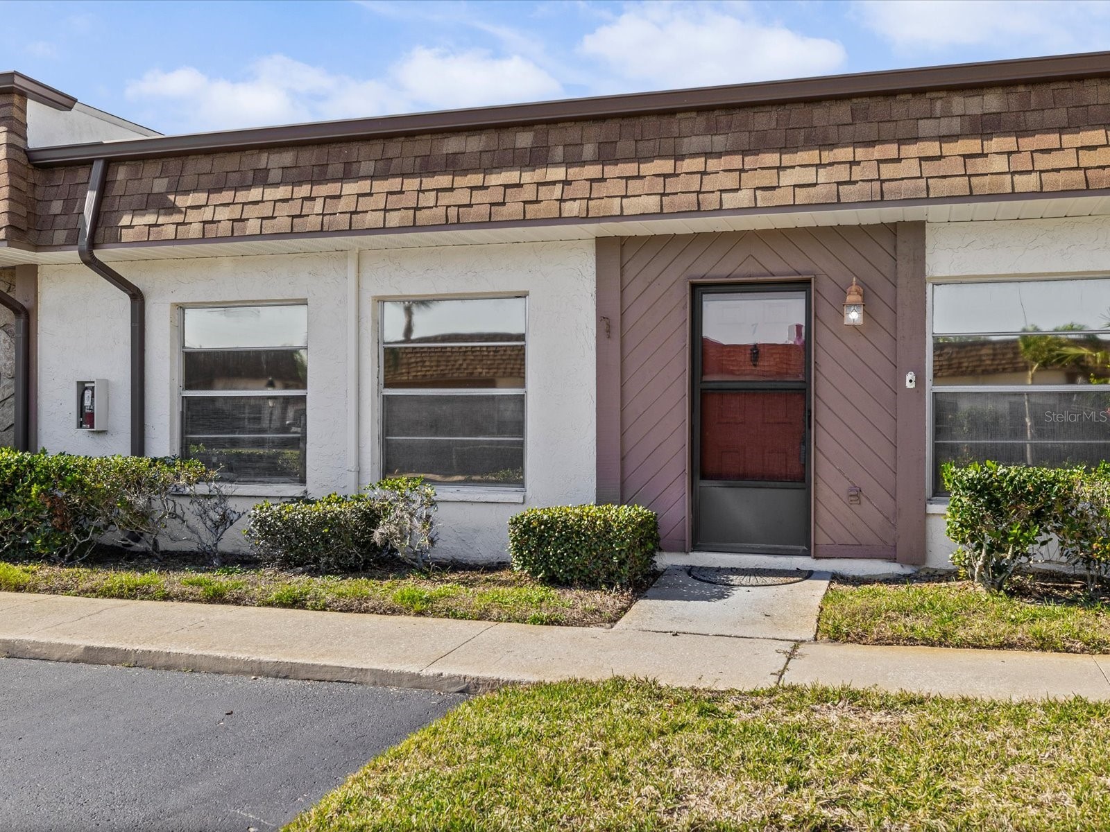 6037 CHESHAM DRIVE 7