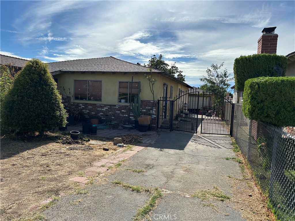5045 N Linda Lou