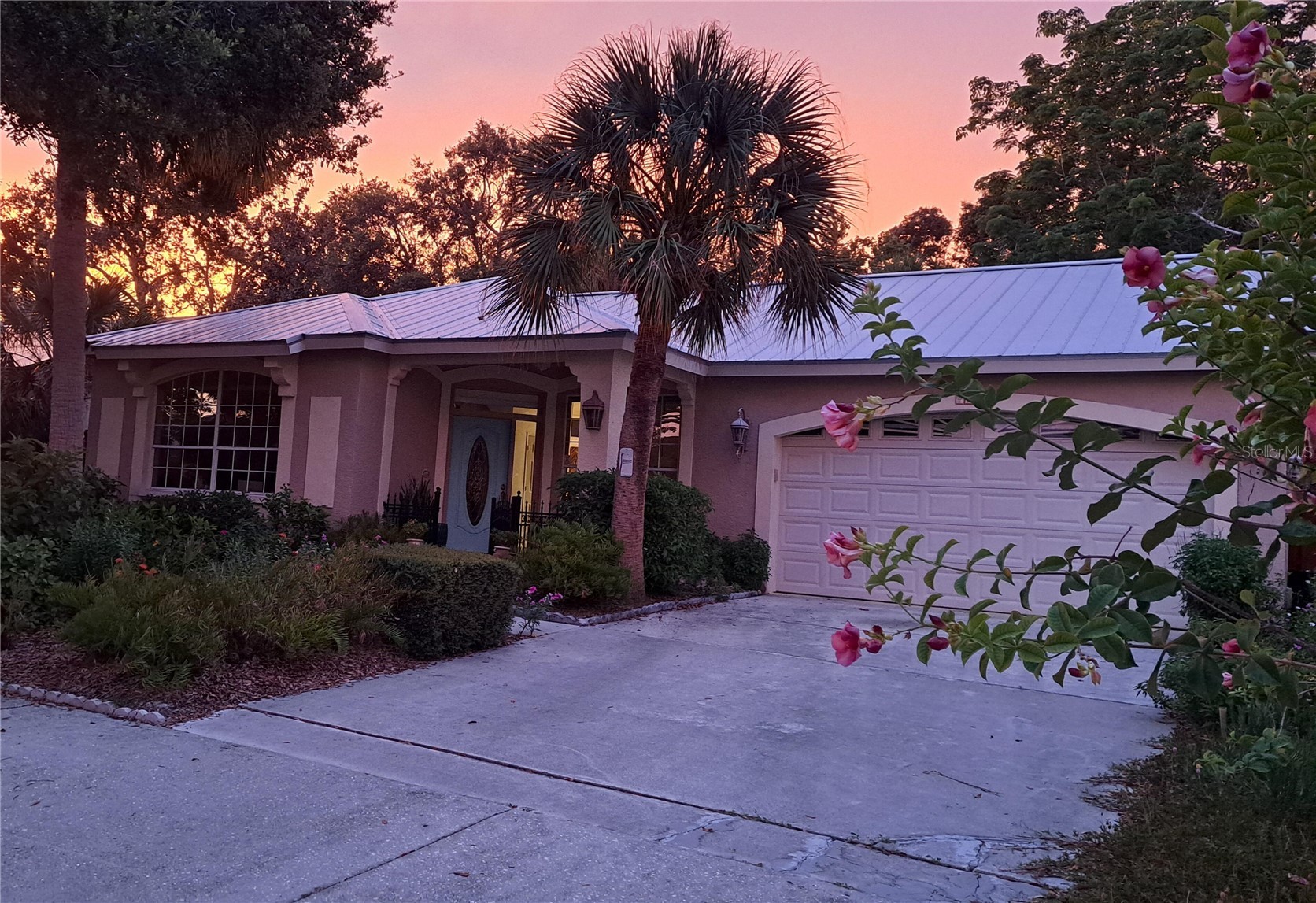 2377 BURTON LANE