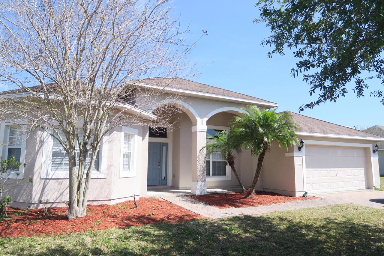 2906 SWEETSPIRE CIRCLE