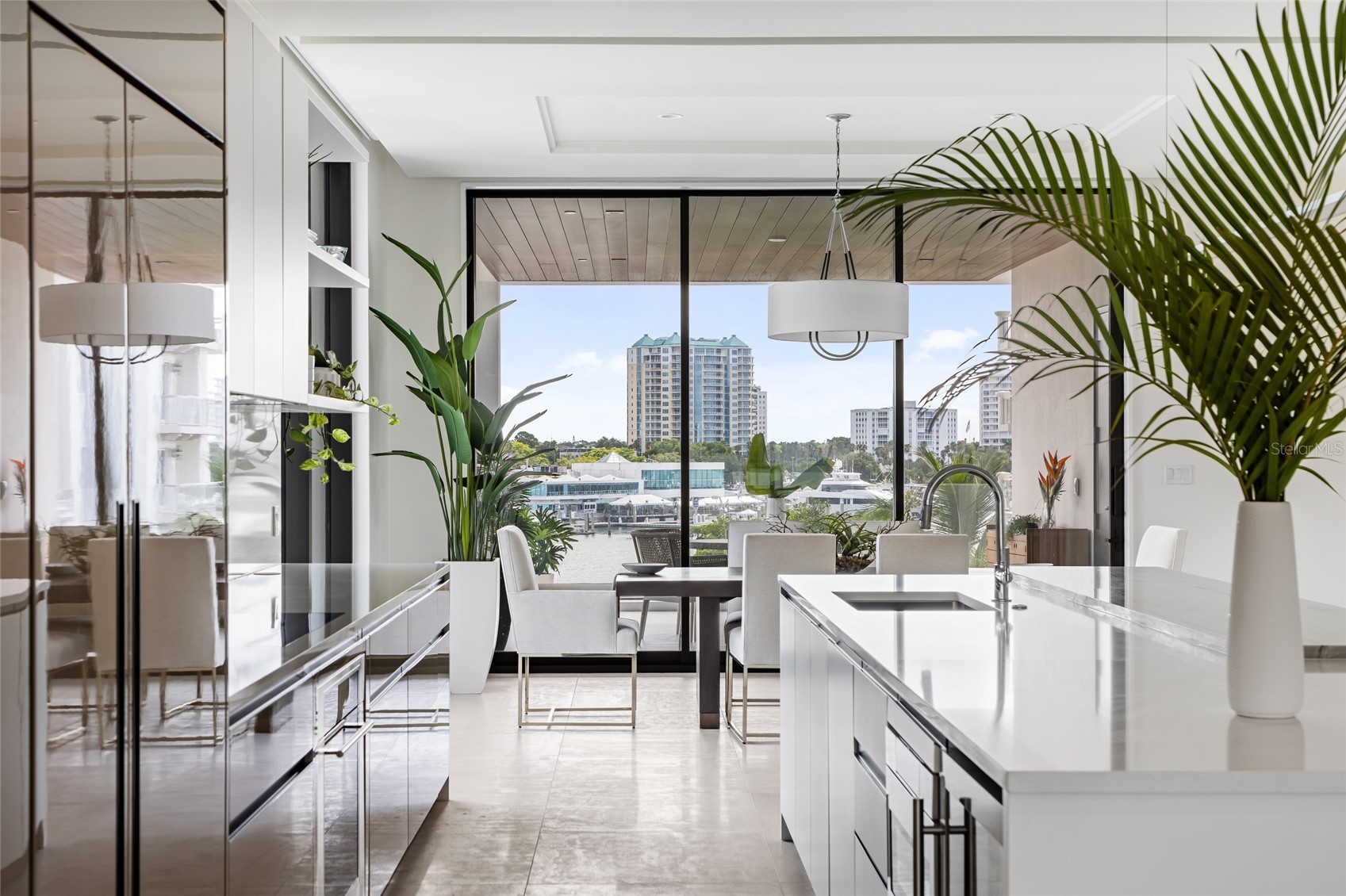 509 GOLDEN GATE POINT 4