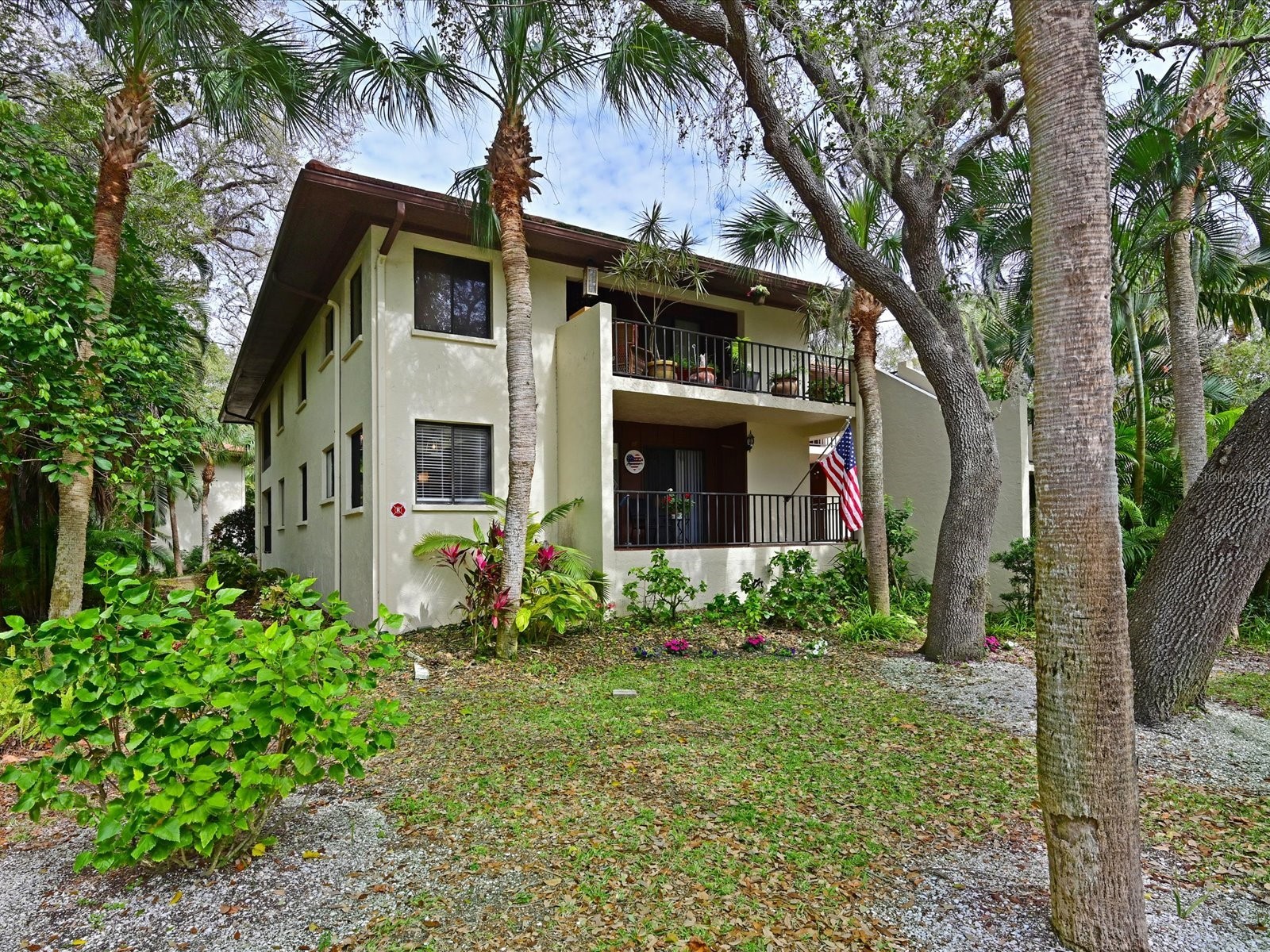 3904 MOURNING DOVE DRIVE 225