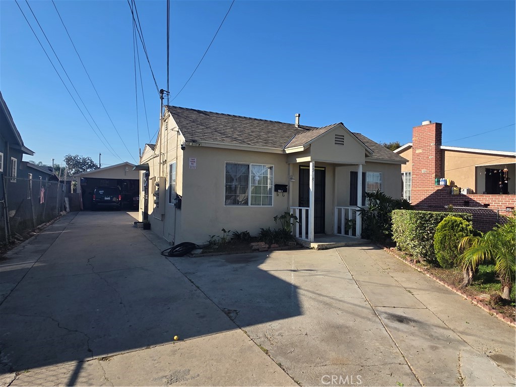 3534 W 112th