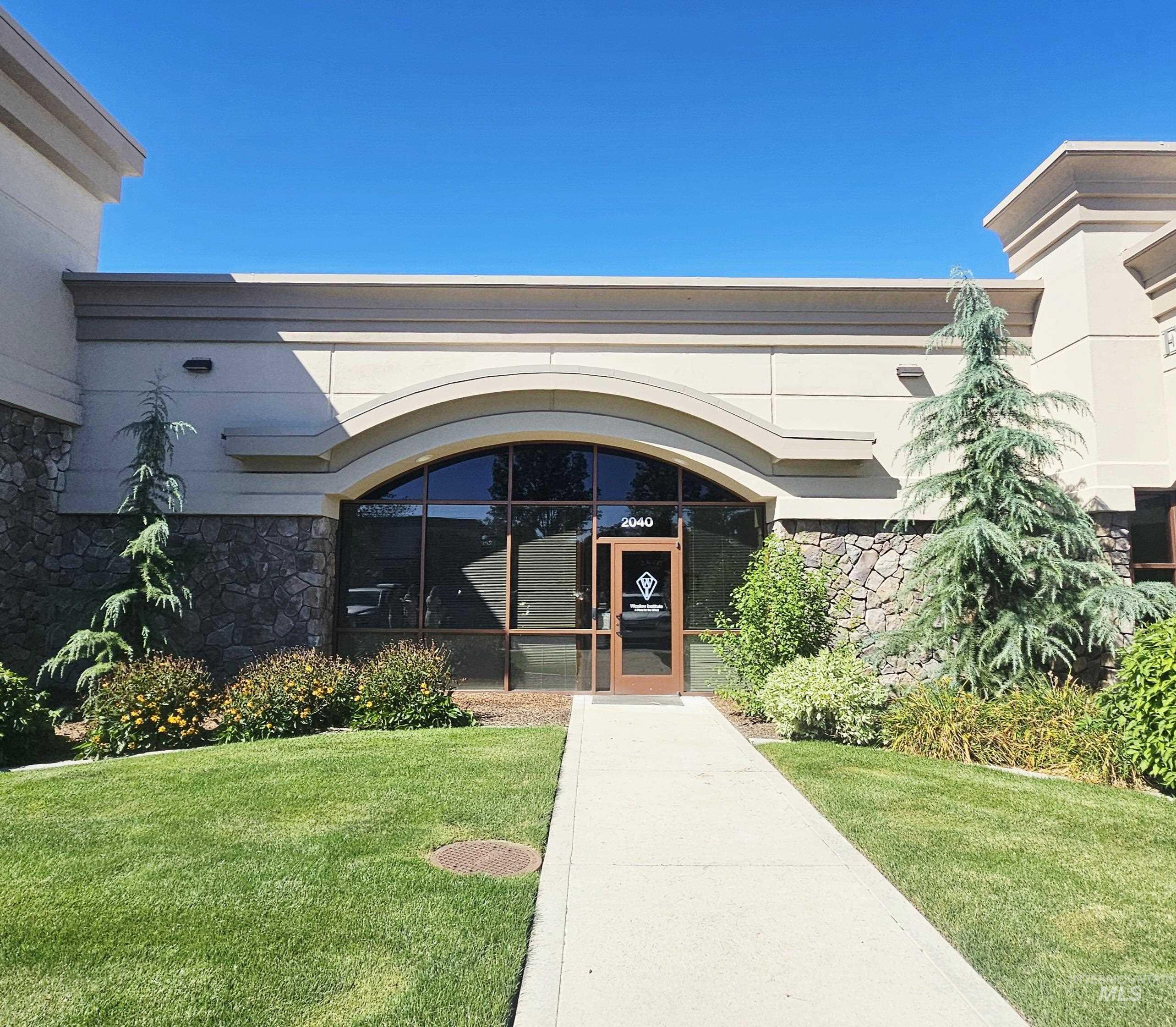 2040 South Eagle Road # 10, Meridian ID 83642