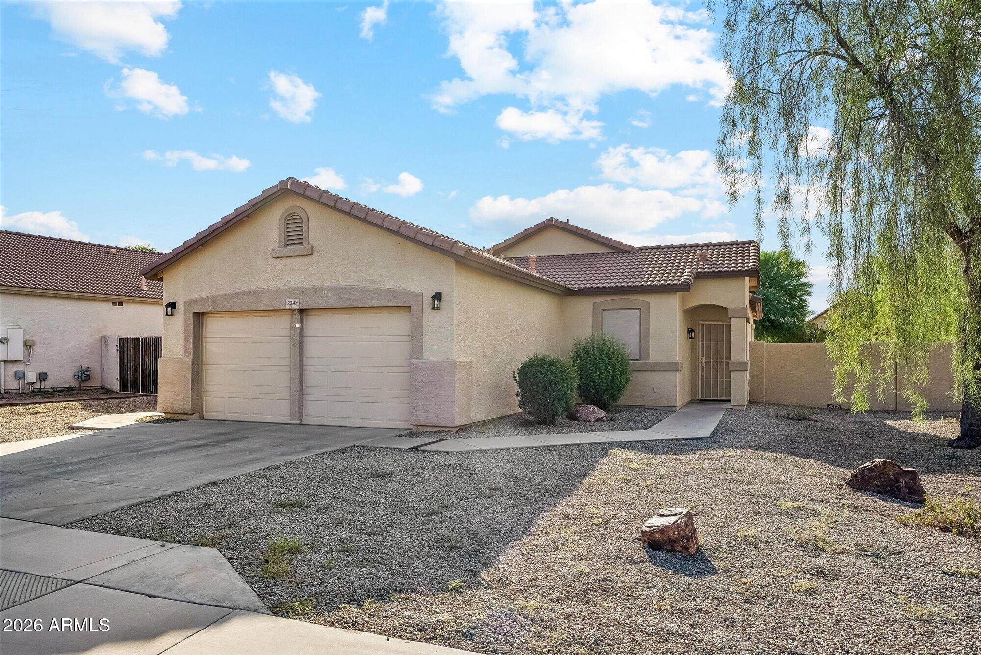 2247 S BENTON Street, Mesa, AZ 85209