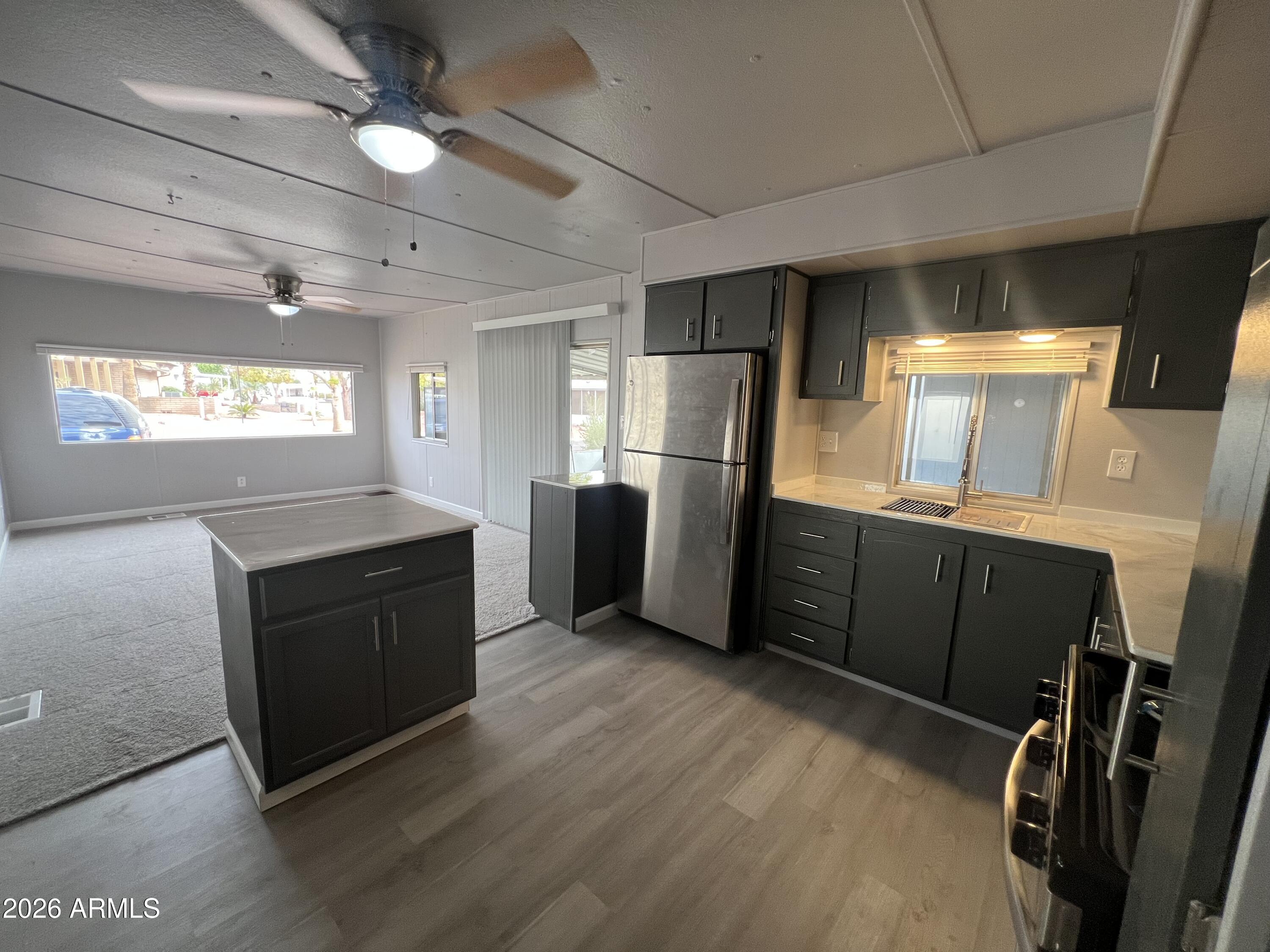 10701 N 99TH Avenue 93, Peoria, AZ 85345