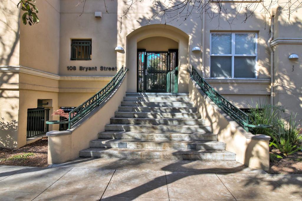 108 Bryant Street 25