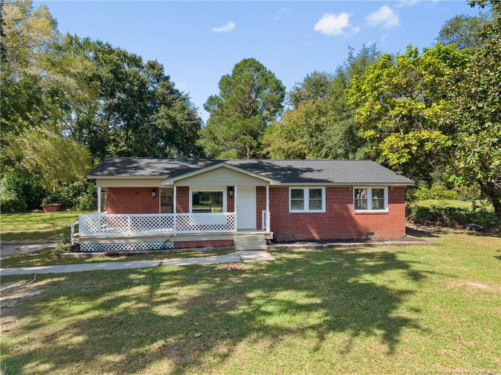 4574 Cameron Road, Hope Mills, NC 28438