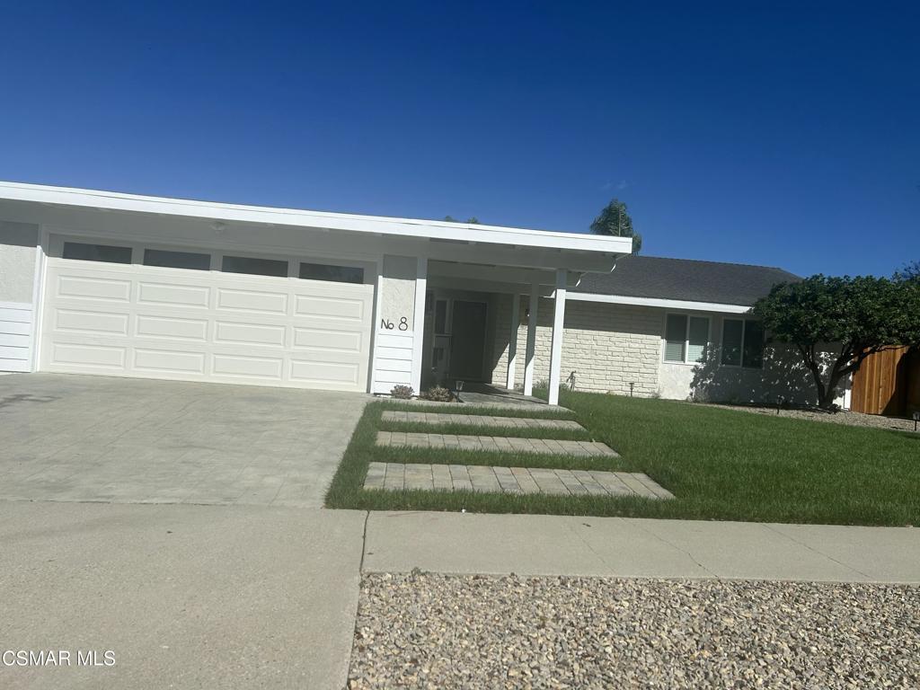 8 Madrid Avenue