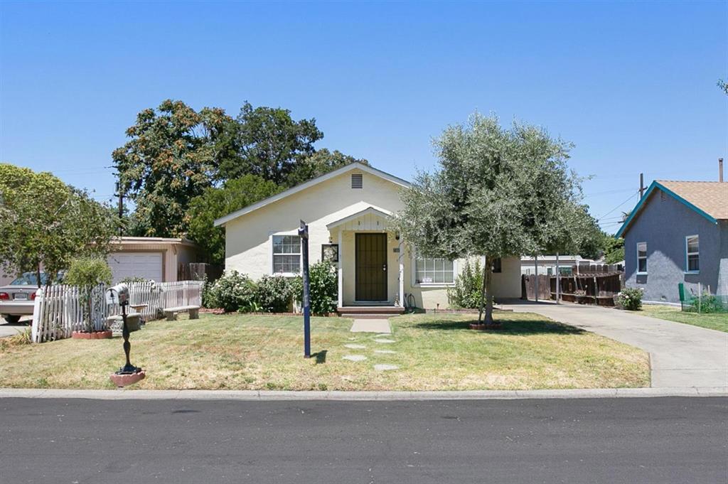 1809 Idalou Avenue