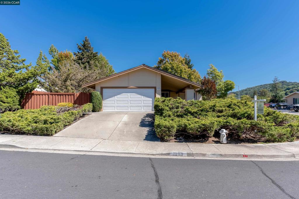 3299 Hermosa St
