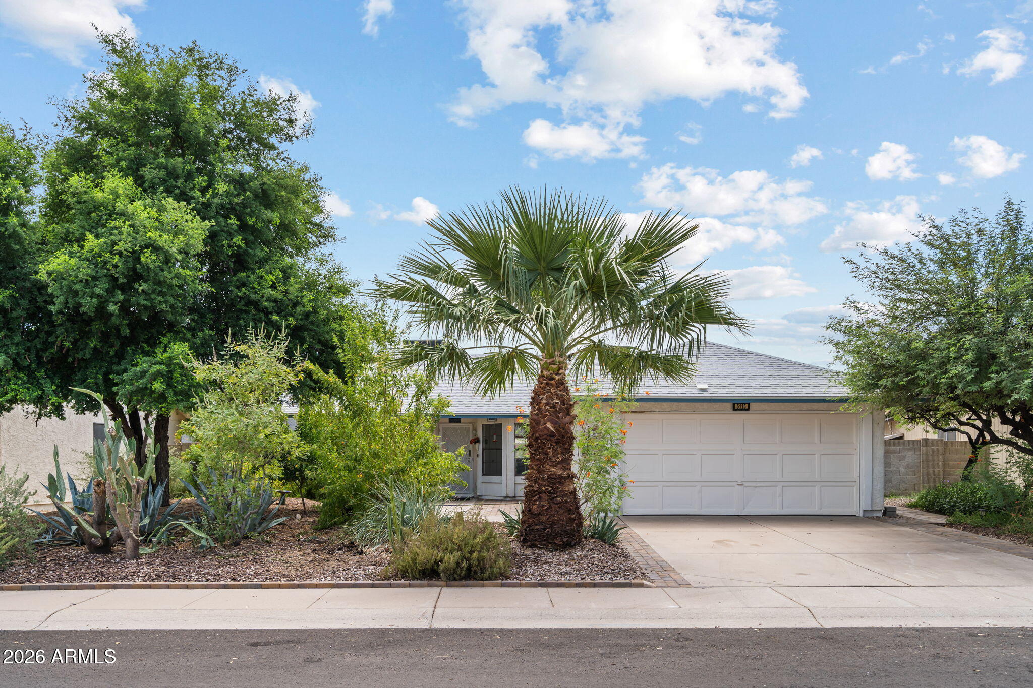 5115 E SALINAS Street, Phoenix, AZ 85044
