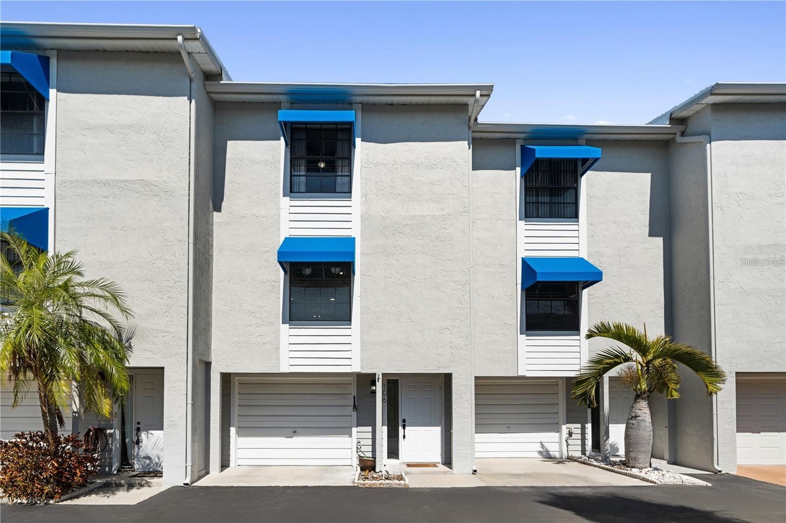 745 PINELLAS BAYWAY S 106