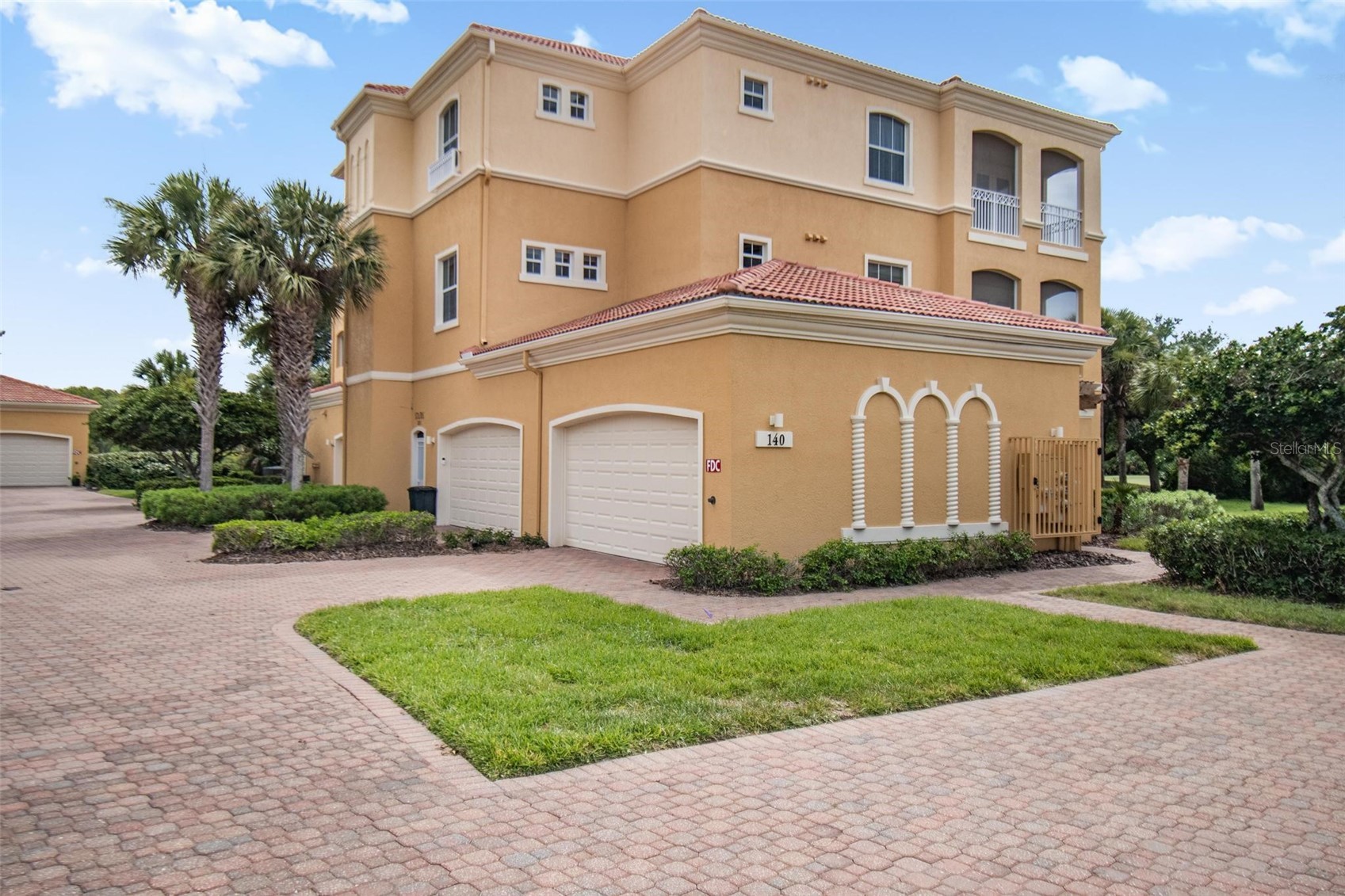 140 AVENUE DE LA MER 1703