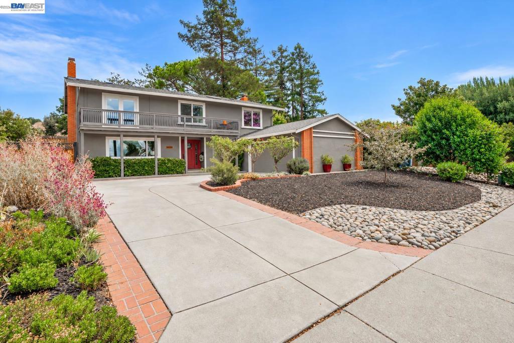 3629 Perada Dr