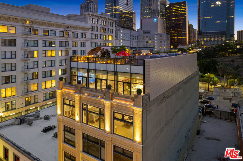 353 S Broadway Penthouse