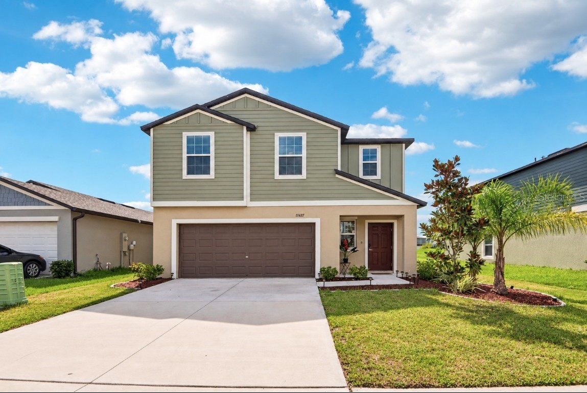 11637 RADIANT SHORE LOOP