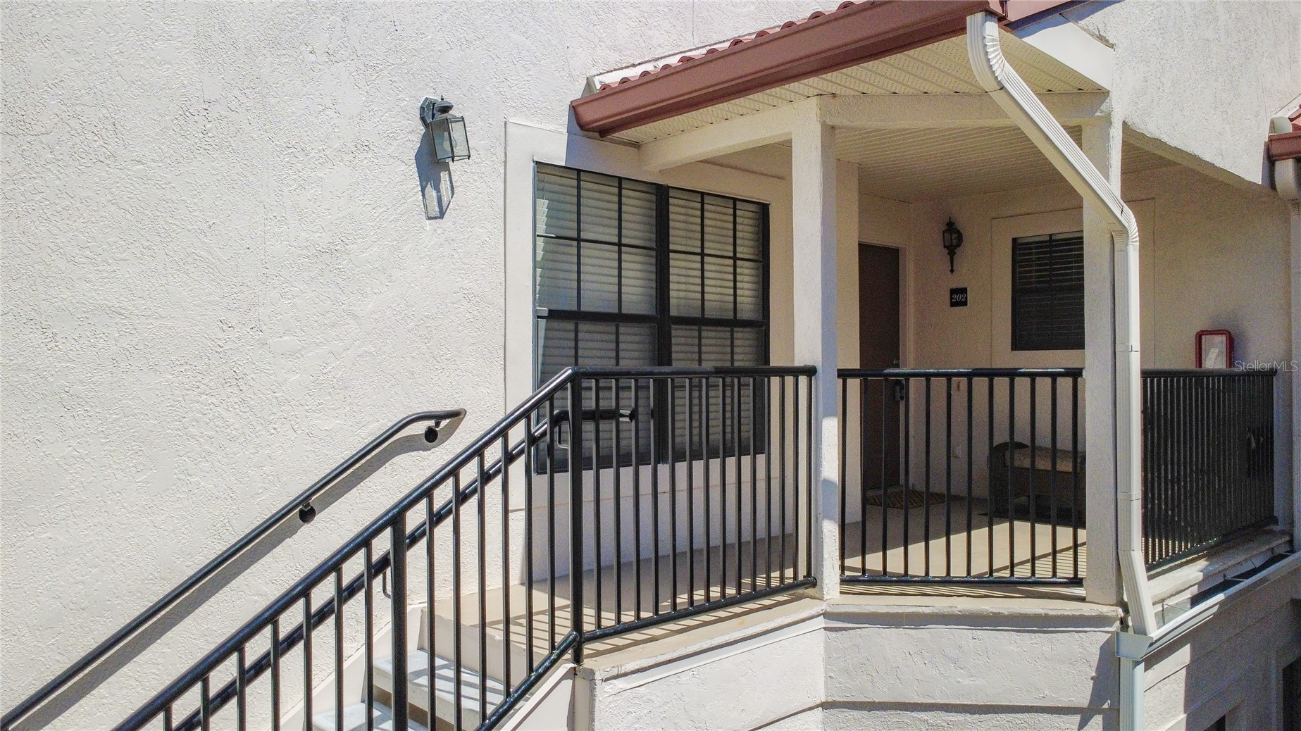 535 VIA FONTANA DRIVE 202