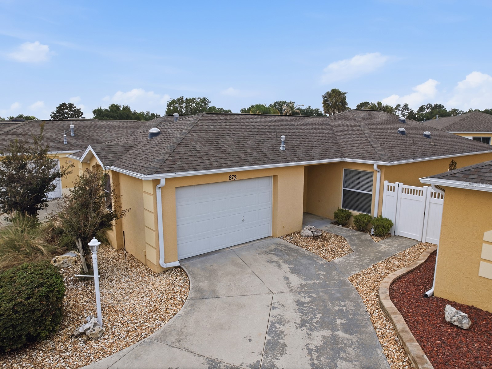 872 WINCHESTER COURT
