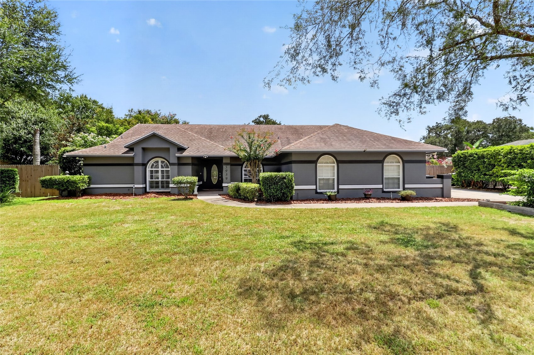 5939 WINDWOOD DRIVE