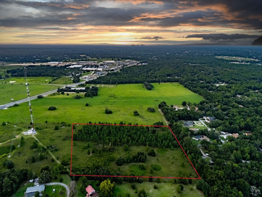 1083 N OBRIEN POINT