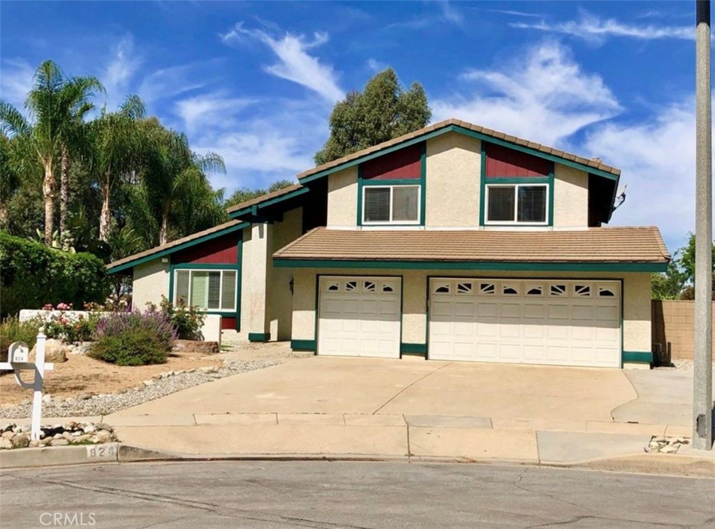 824 Hasting Circle