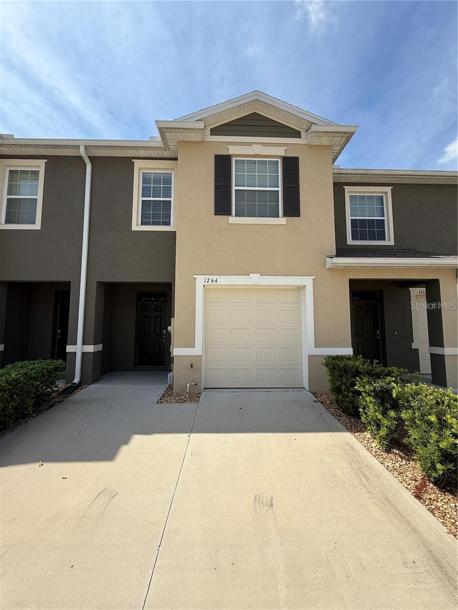 1264 YELLOW FINCH DRIVE