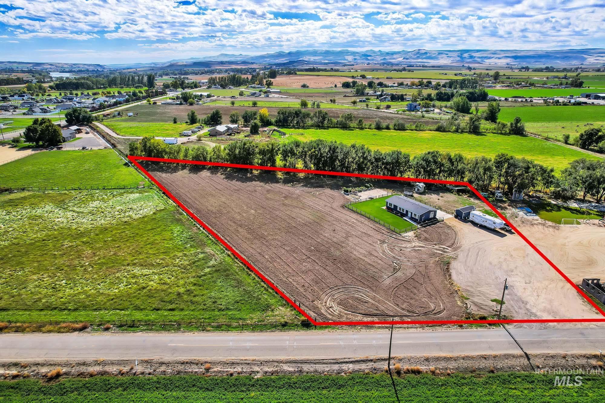 5307 Old Bruneau Hwy, Marsing ID 83639