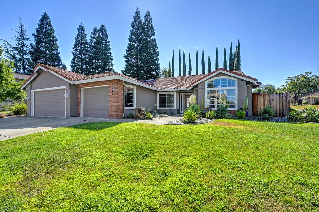 7465 Labranza St, Rancho Murieta, CA 95683-9107