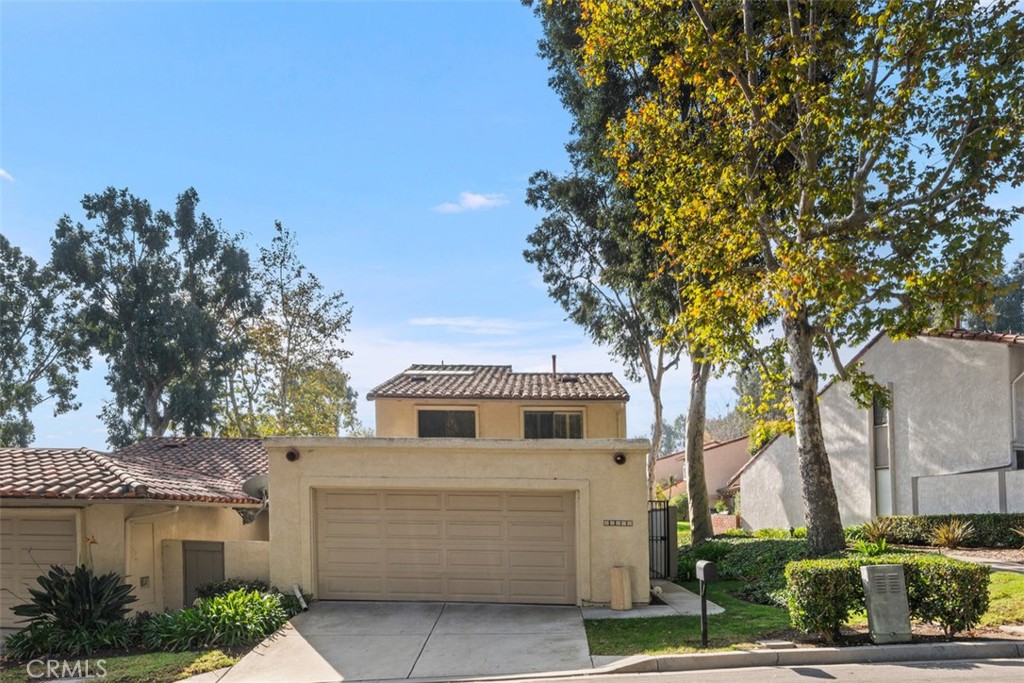 25572 Spinnaker Drive