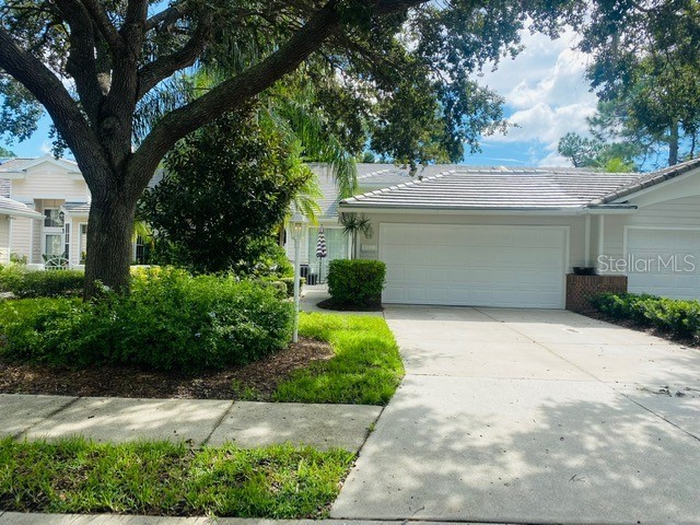 7711 WHITEBRIDGE GLEN