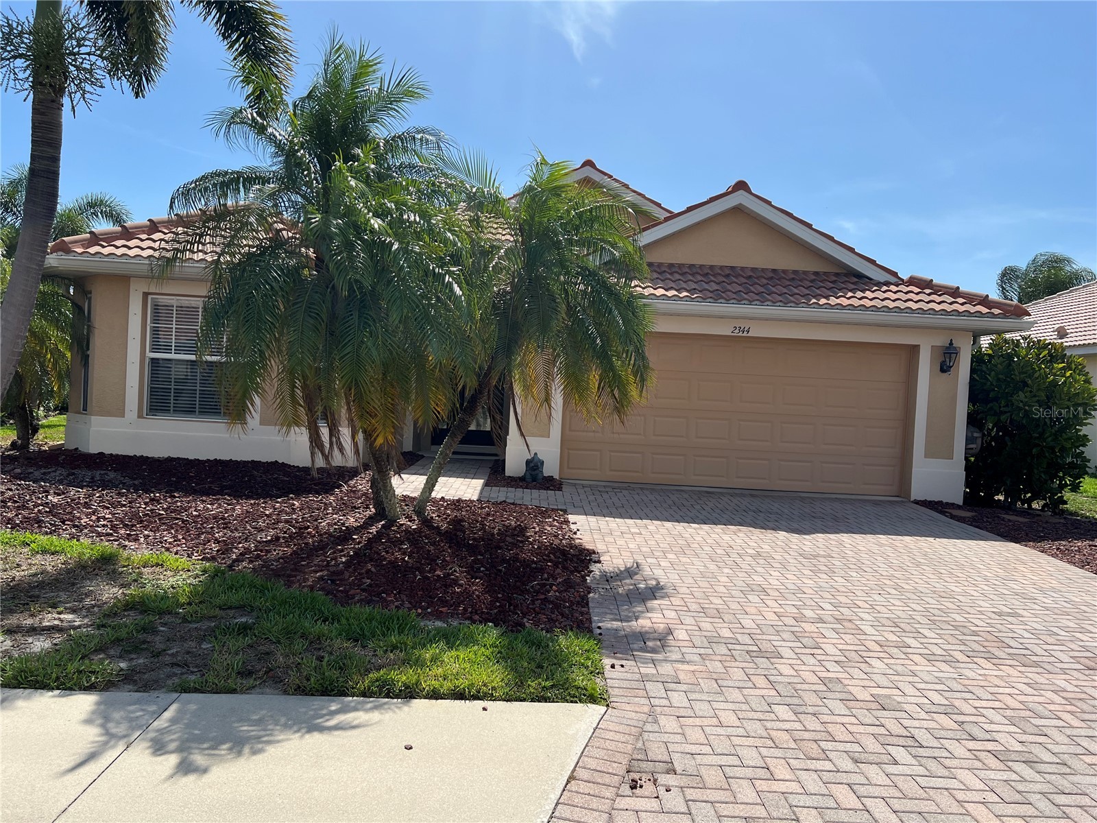 2344 CARAWAY DRIVE