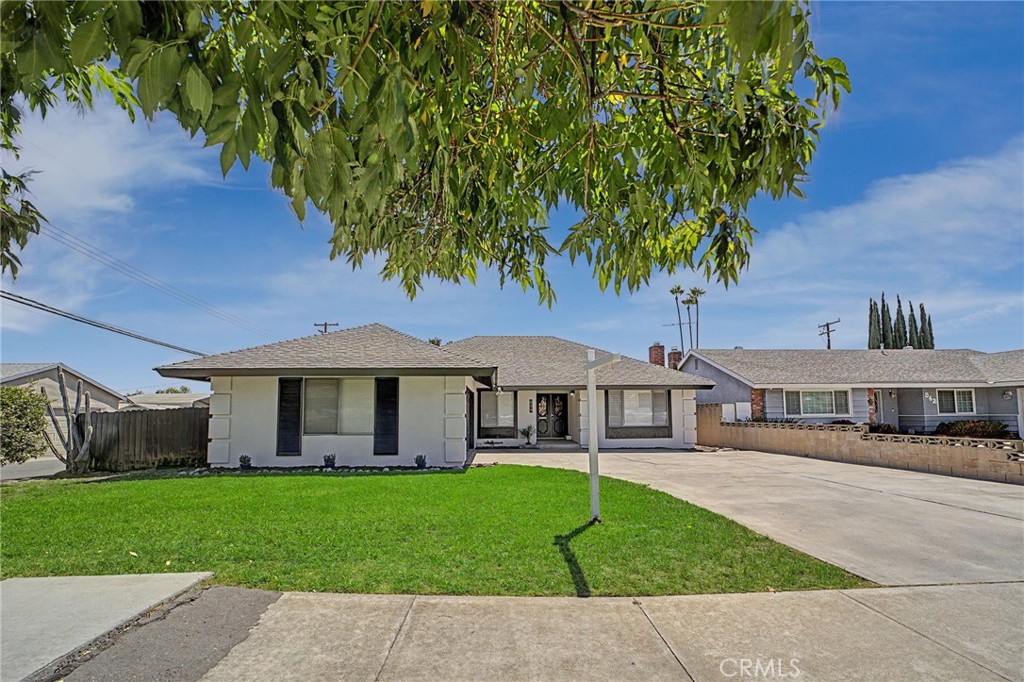 834 W 8th Avenue