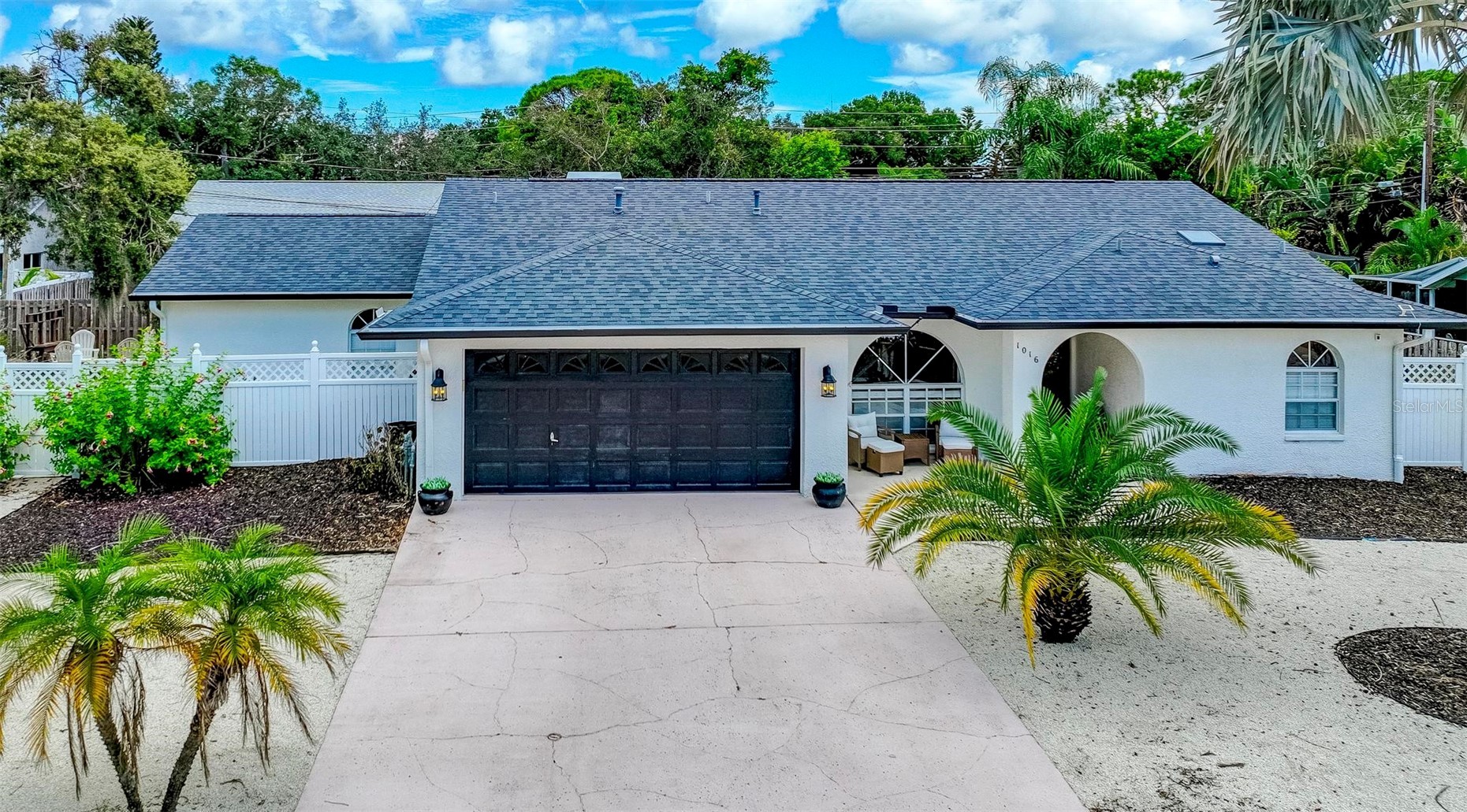 1016 GOSHEN ROAD
