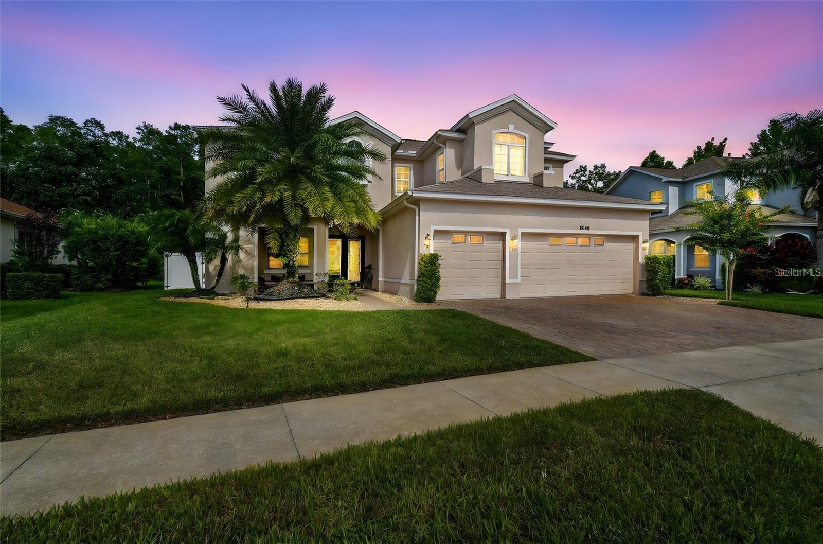 8542 EAGLE BROOK DRIVE